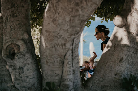 Fotografer pernikahan Konstantina Avrami (clementinanomade). Foto tanggal 23 Januari 2023