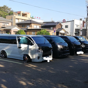 ハイエースバン