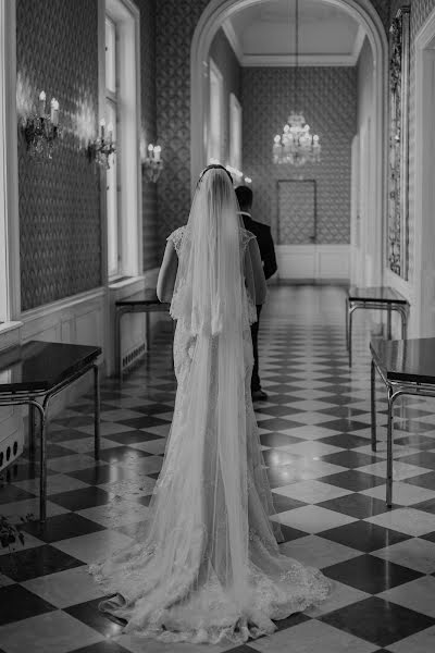 婚礼摄影师Csaba Ihász（findyourmoment）。2021 2月3日的照片