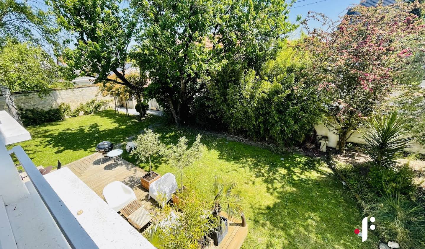 Maison avec terrasse Caen