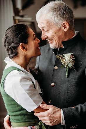 Huwelijksfotograaf Mariella Thanner (schnuhz). Foto van 6 januari 2022