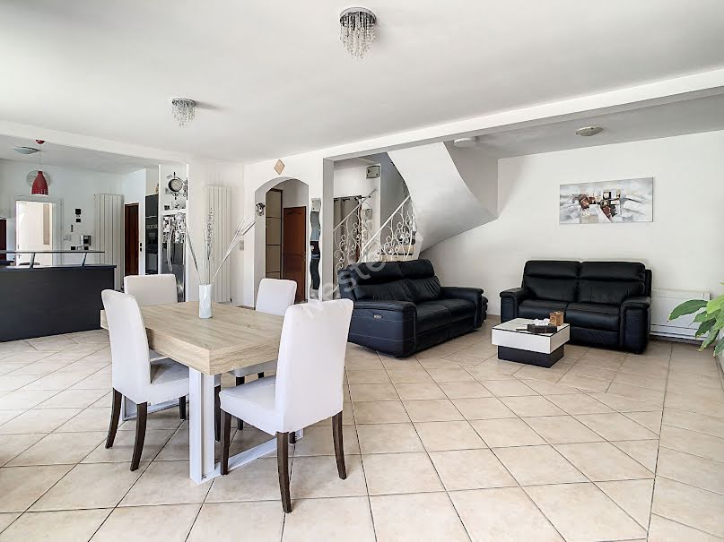 Vente maison 6 pièces 190 m² à Miramas (13140), 945 000 €