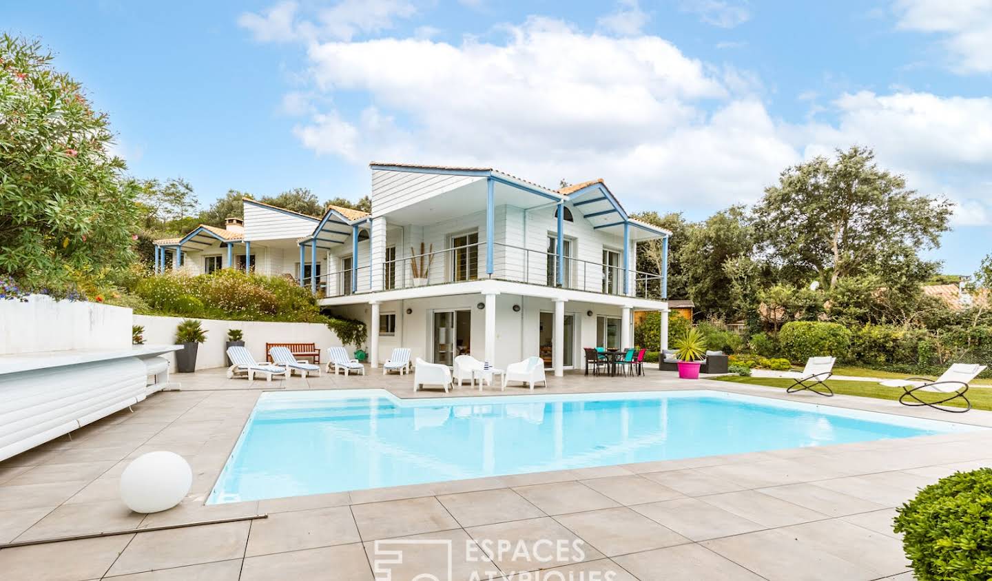 House with pool and terrace Saint-Georges-d'Oléron