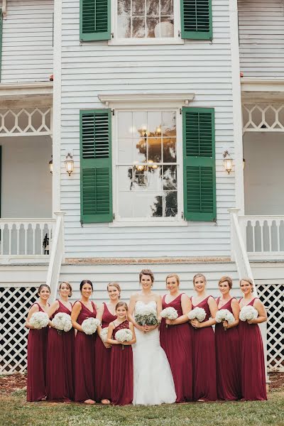 Wedding photographer Katie Taylor (katietaylor). Photo of 10 March 2020