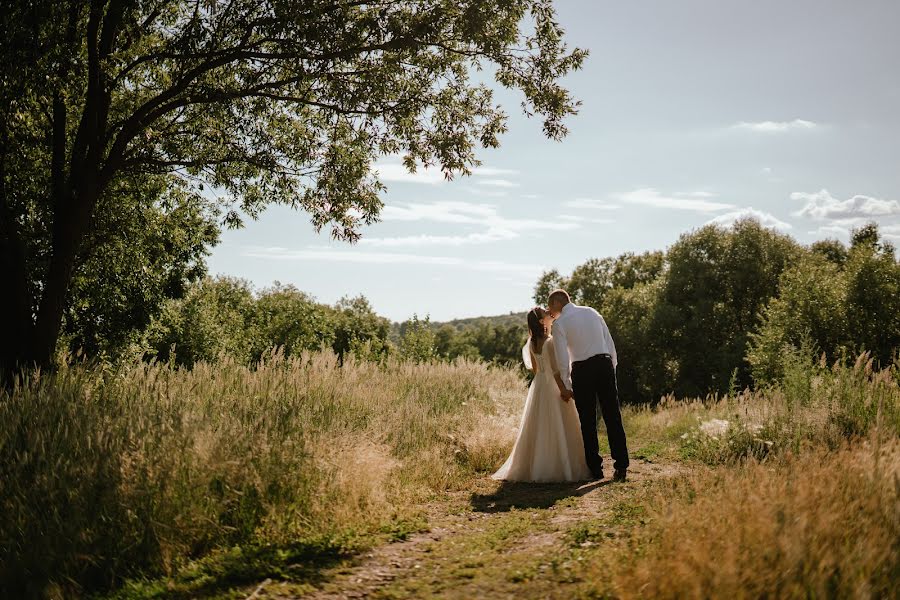 Svatební fotograf Alina Tikhonova (happyphoto65). Fotografie z 17.února