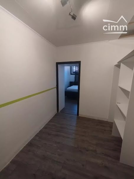 Vente maison 6 pièces 110.7 m² à Coursan (11110), 130 000 €