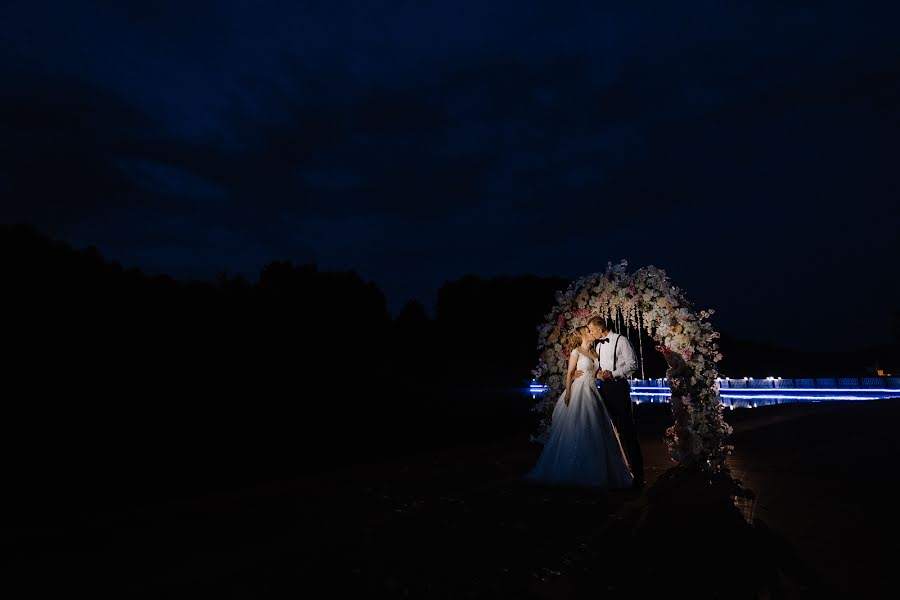 Fotógrafo de casamento Andrey Vayman (andrewv). Foto de 28 de setembro 2019