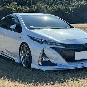プリウスPHV ZVW52