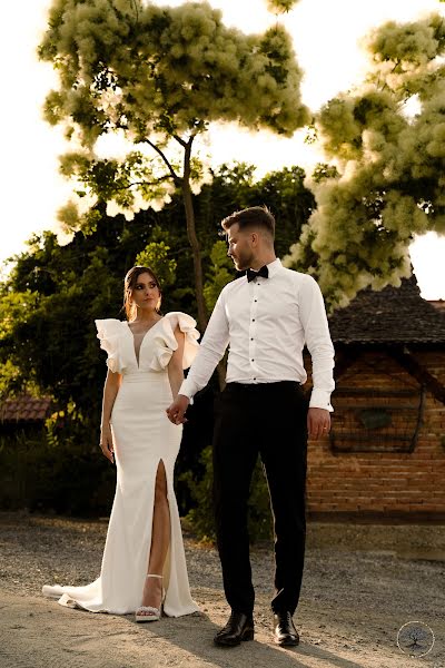 Fotógrafo de casamento Corneliu Panzari (beststudio). Foto de 25 de julho 2022