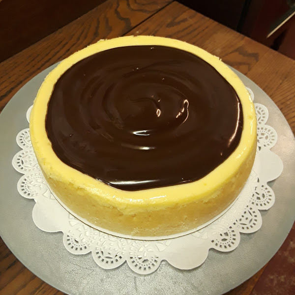 NY Style Cheesecake with ganache