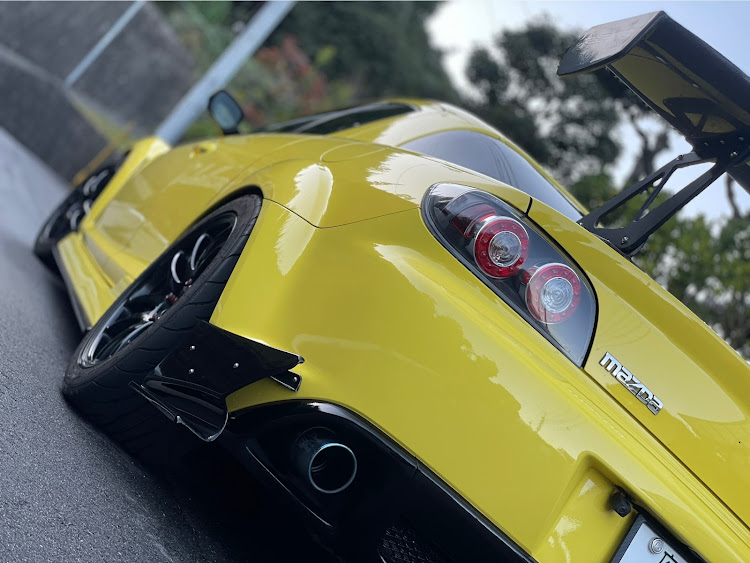 RX-8のRX-8・黄色・目指せPickUpCars・洗車dayに関するカスタム事例の投稿画像3枚目