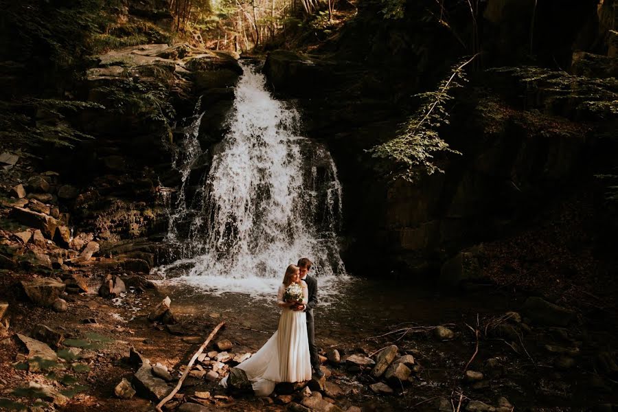 Fotógrafo de casamento Patrycja Wróblewska (wroblewskafoto). Foto de 10 de março 2020