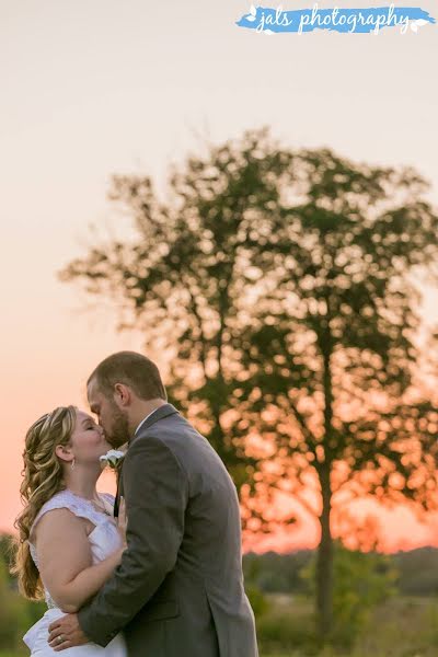 Fotógrafo de casamento Jessica Lindsay-Sonkin (jessica6053). Foto de 8 de maio 2019