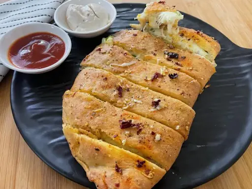 Stuffed Paneer Garlic Bread