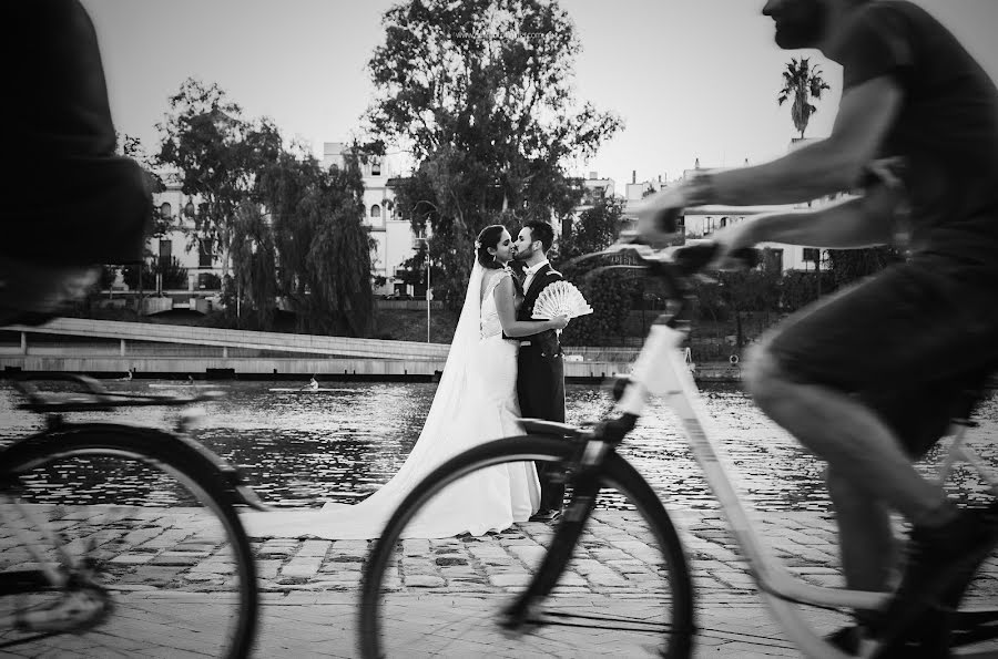 結婚式の写真家Antonio Calle (callefotografia)。2017 12月28日の写真