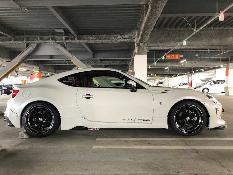 86のTomoさんが投稿したカスタム事例の投稿画像1枚目
