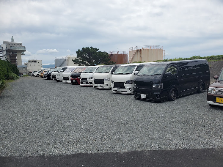 ハイエースバンの静岡沼津ツーリング・やっぱ染めQ・俺も乗ってたアヴェンタドール。・ゲームの話しだよ?・九州の豪雨災害に合われた方ご冥福をお祈り申し上げます。に関するカスタム事例の投稿画像7枚目