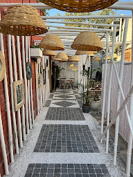 Kala Ghoda Courtyard photo 1
