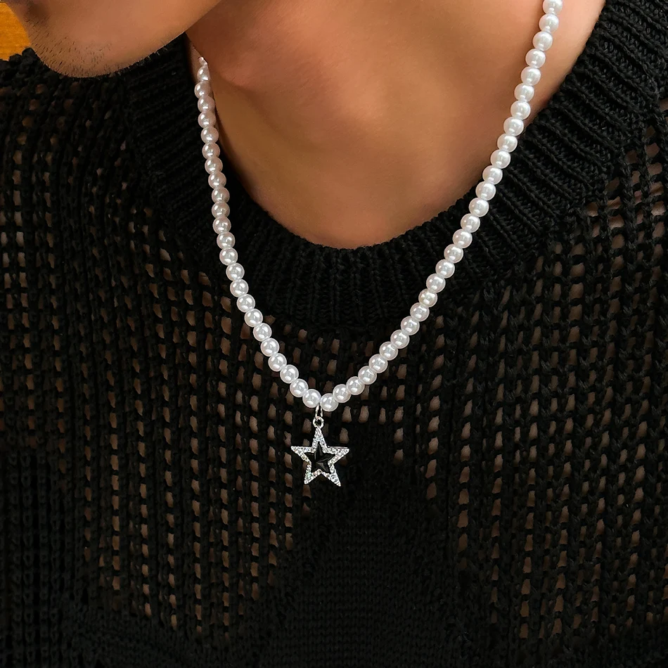 Heren roestvrijstalen gejewelde hanger parelketting, stijlvolle halsketting voor mannen, elegant en tijdloos, perfect voor elke gelegenheid.