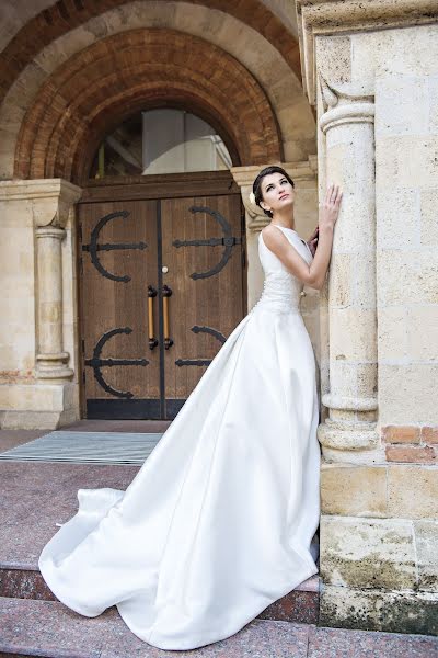 Fotógrafo de bodas Yulya Pavalyuk (farmuty). Foto del 7 de noviembre 2016