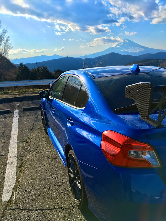 WRX STIの桜・ドライブ・コロナウイルスに負けるなに関するカスタム事例の投稿画像2枚目