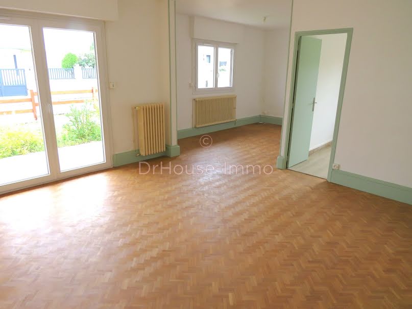 Vente maison 5 pièces 107 m² à Saint-Quentin (02100), 135 000 €