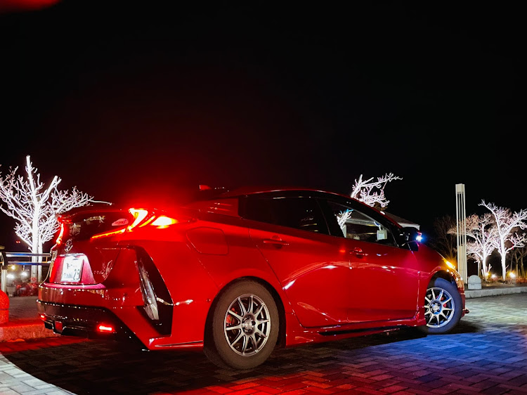 プリウスPHVの目指せPickUpCars・pickUpCarsに選ばれたい・PickUpイベントに参加したい・仲のいい繋がりは大事にしたい・チームT.P.Fに関するカスタム事例の投稿画像2枚目