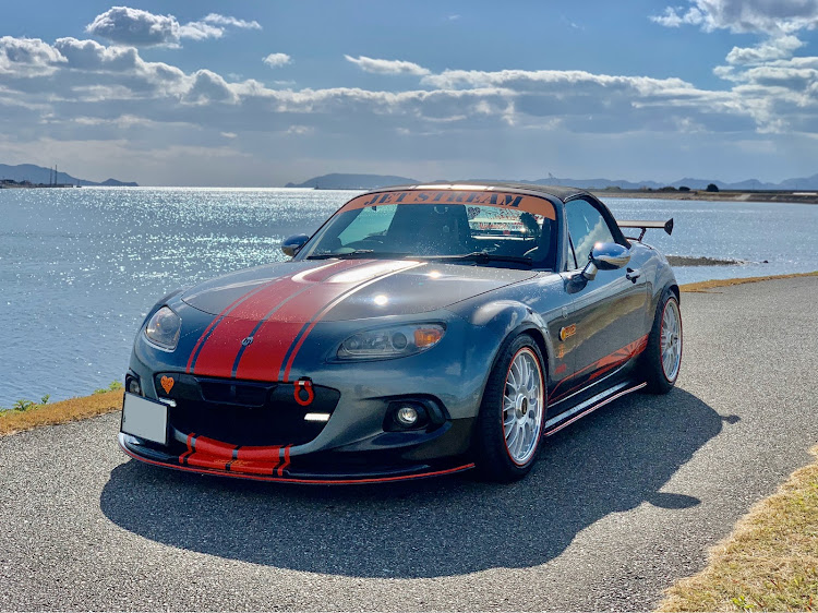 ロードスターの洗車で気分上々・岡国MFFであいましよ・オススメ艶艶超撥水コーティング教えて・ぐるねこ・ロードスターNC倶楽部に関するカスタム事例の投稿画像1枚目
