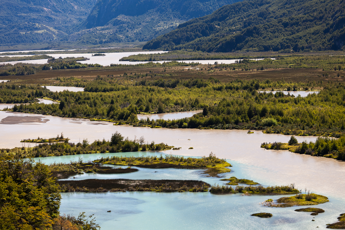 Патагония: Carretera Austral - Фицрой - Торрес-дель-Пайне. Треккинг, фото.