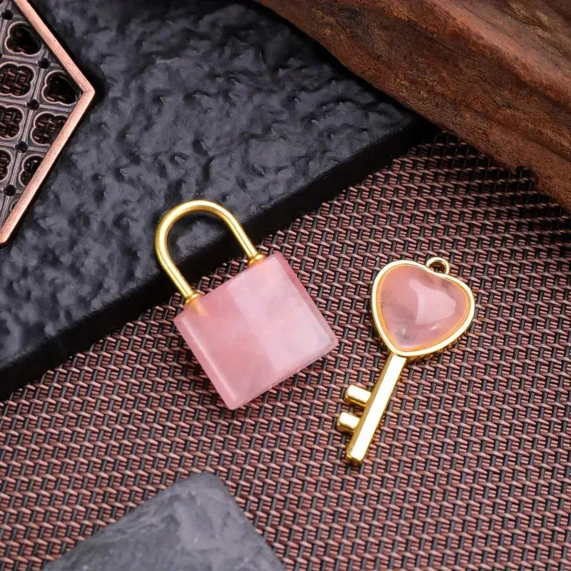 Title 4, Ensemble pendentif cœur cadenas et clé amour do...