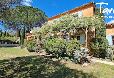 Maison avec piscine et terrasse 5