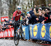 🎥 Een wheelie en bijzonder veel pech voor Arnaud De Lie in Gent-Wevelgem, maar ploegleider is toch ook kritisch