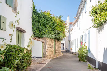 maison à Les Portes-en-Ré (17)