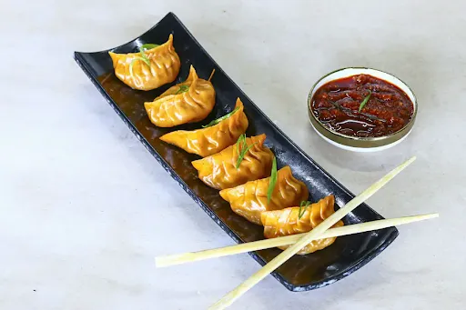 Steamed Paneer Momos [6 Pieces]