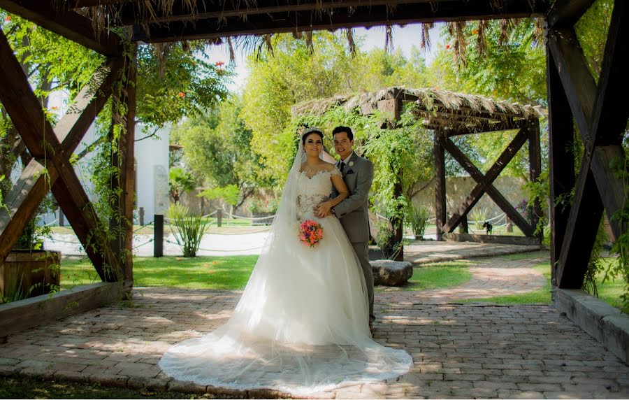 Fotografo di matrimoni Emmanuel Rico (emmanuelrico). Foto del 23 gennaio 2018