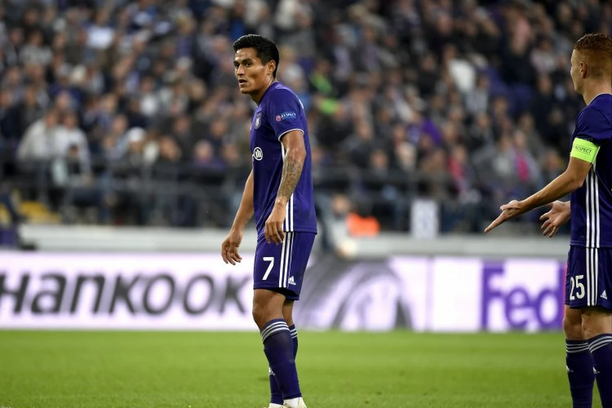 Anderlecht neemt afscheid van 'man met hart voor de club': "Zo'n speler is van goudwaarde"