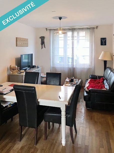 Vente maison 5 pièces 98 m² à L'Aigle (61300), 140 000 €