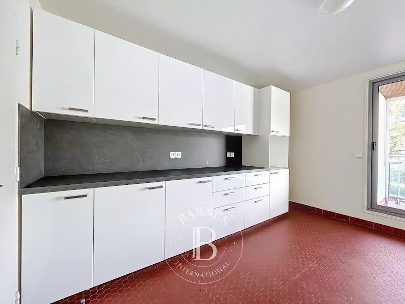 Location  appartement 4 pièces 102 m² à La Celle-Saint-Cloud (78170), 2 400 €