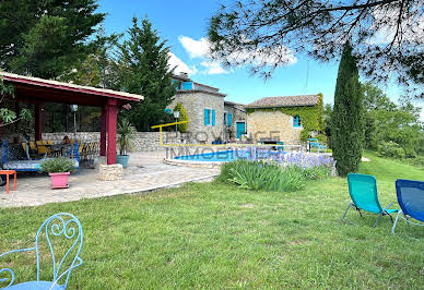 House with pool and terrace 2