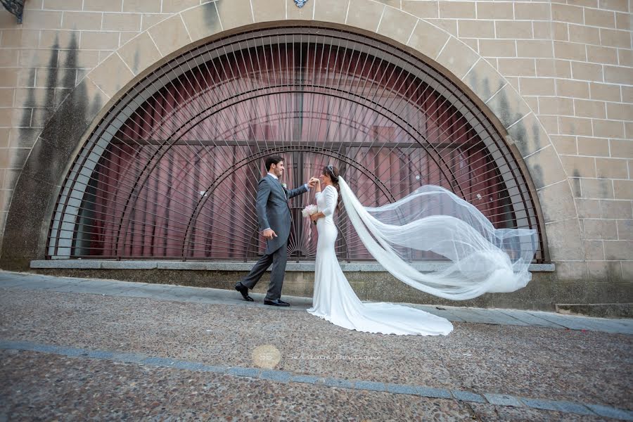 Wedding photographer Javi Sensuum (javisensuum). Photo of 18 August 2023