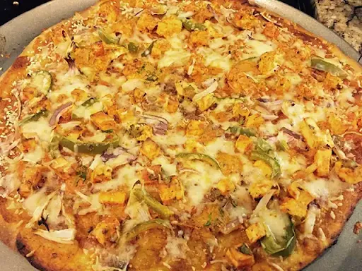 Tandoori Paneer Pizza