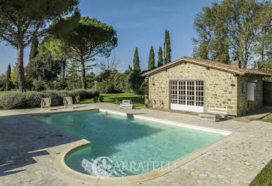 Farmhouse with garden and pool 5