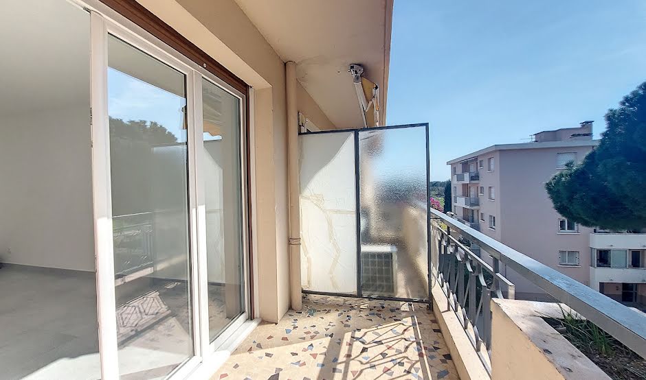 Vente appartement 3 pièces 60 m² à Frejus (83600), 212 000 €