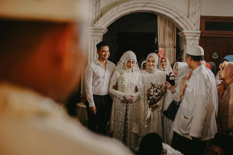 Fotógrafo de casamento Donny R Hermansyah (donnynext). Foto de 14 de outubro 2019