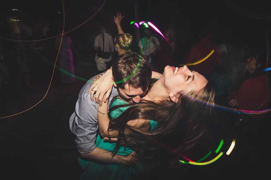 Fotógrafo de casamento Lyuba Zholob (luba-jolob). Foto de 26 de junho 2017