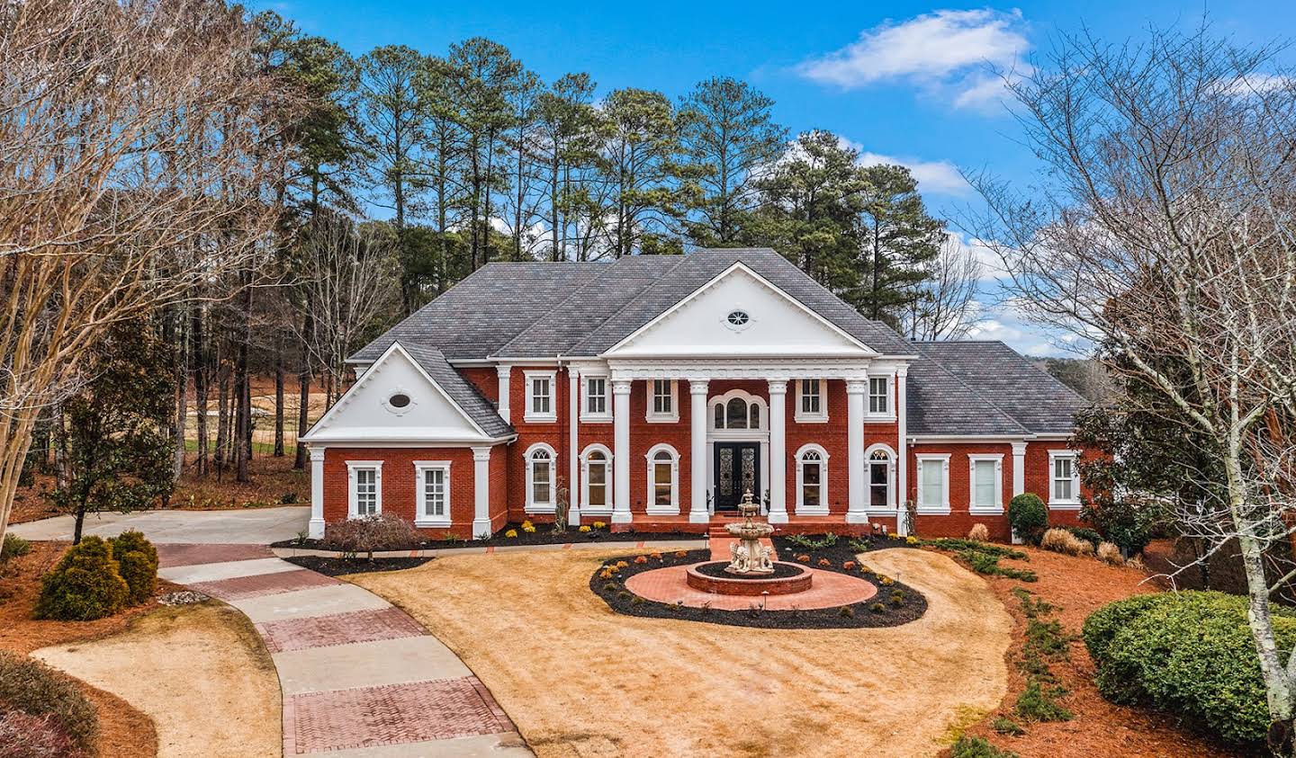 House with garden Alpharetta