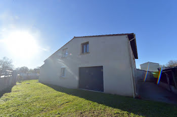 maison à Saint-Sulpice-de-Royan (17)