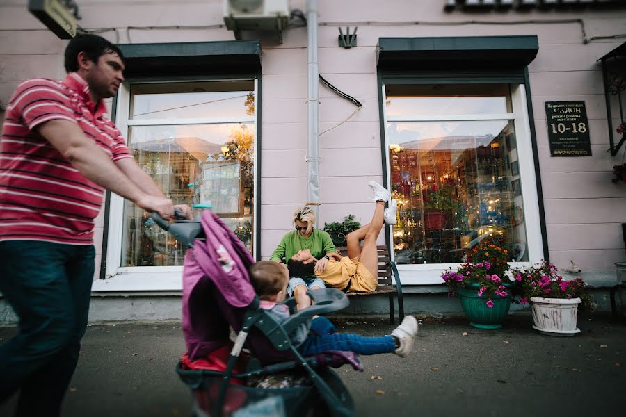 Wedding photographer Maksim Troickiy (maxtroitskiy). Photo of 6 November 2020