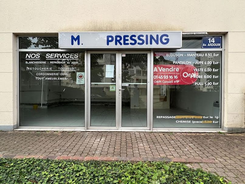 Vente locaux professionnels   à Le Plessis-Trévise (94420), 350 000 €