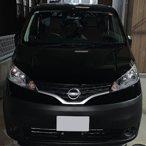 NV200バネット